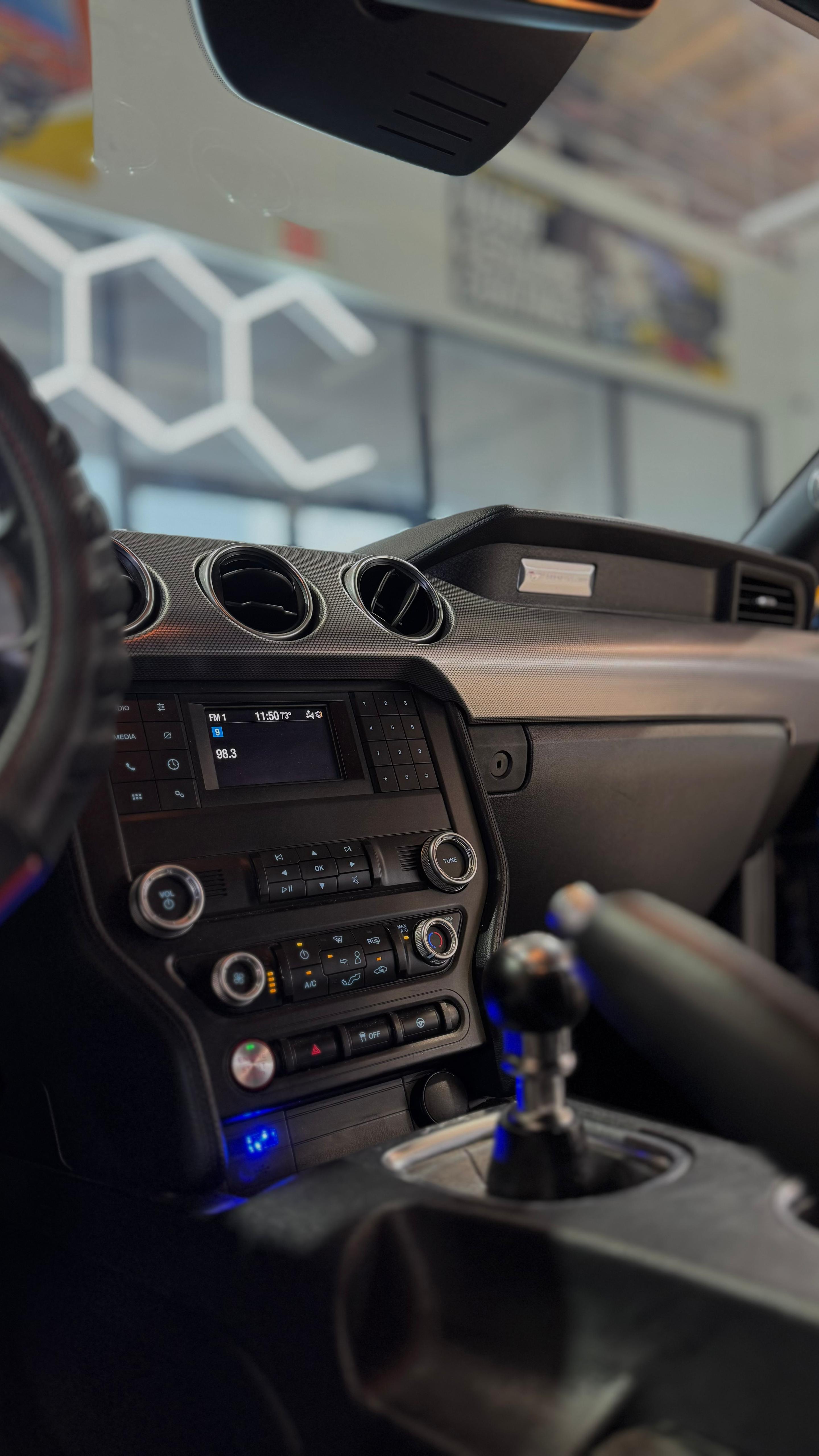 Mustang stock factory radio — before